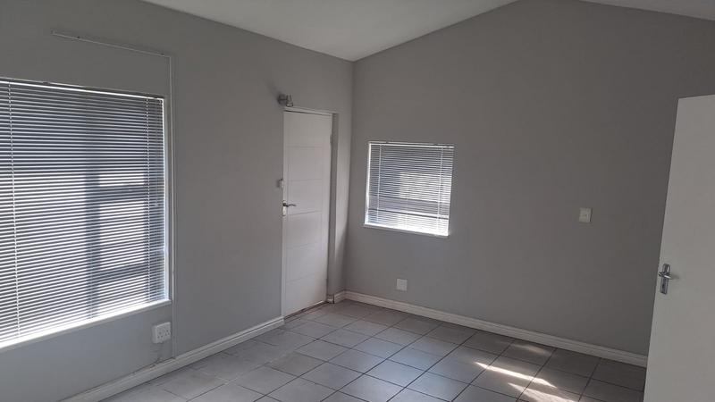 To Let commercial Property for Rent in Walmer Eastern Cape